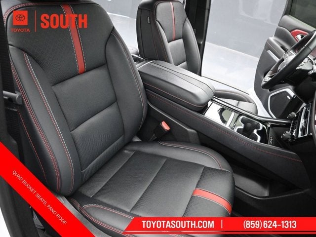 2024 Chevrolet Traverse AWD RS