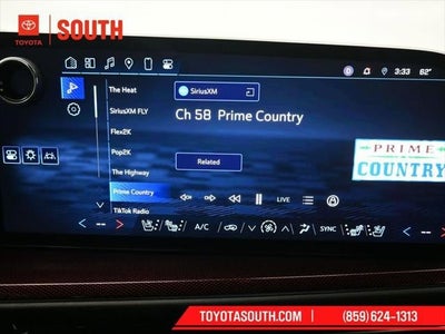 2024 Chevrolet Traverse AWD RS