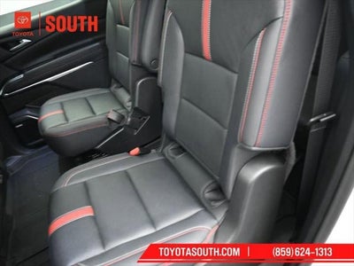 2024 Chevrolet Traverse AWD RS