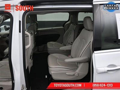 2018 Chrysler Pacifica Hybrid Limited