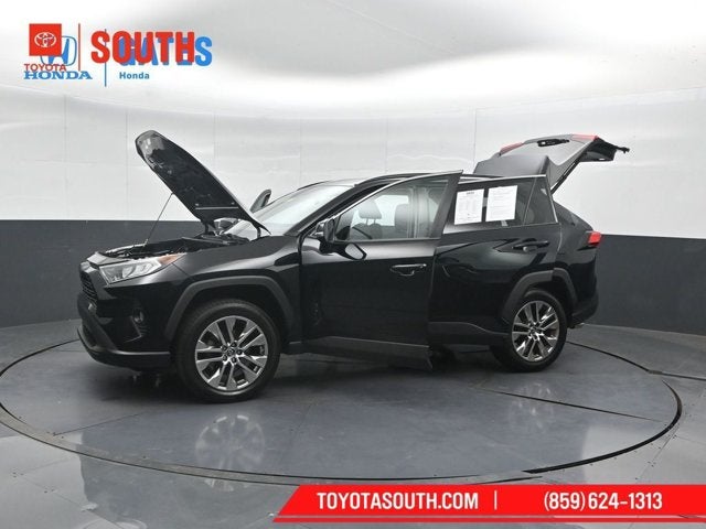 2019 Toyota RAV4 XLE Premium