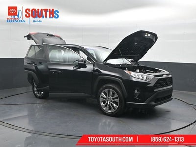 2019 Toyota RAV4 XLE Premium