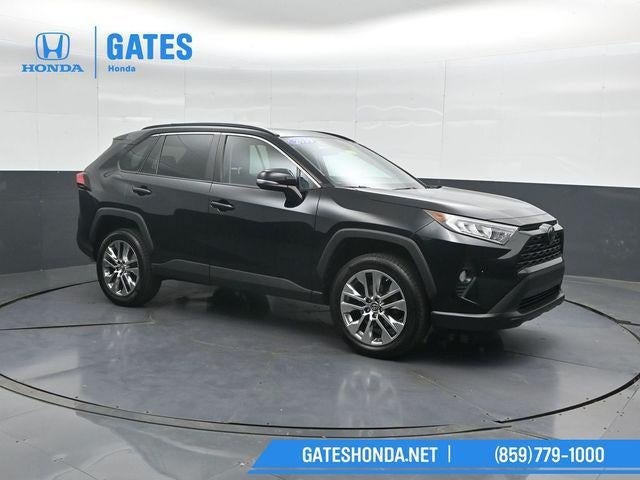 2019 Toyota RAV4 XLE Premium