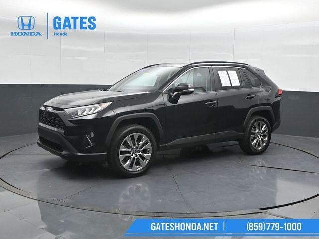 2019 Toyota RAV4 XLE Premium