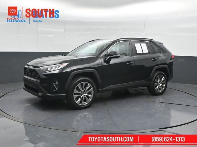 2019 Toyota RAV4 XLE Premium
