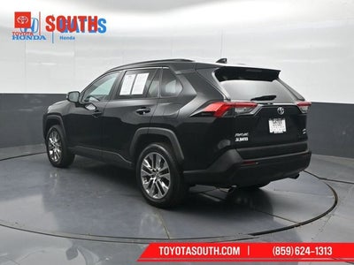 2019 Toyota RAV4 XLE Premium