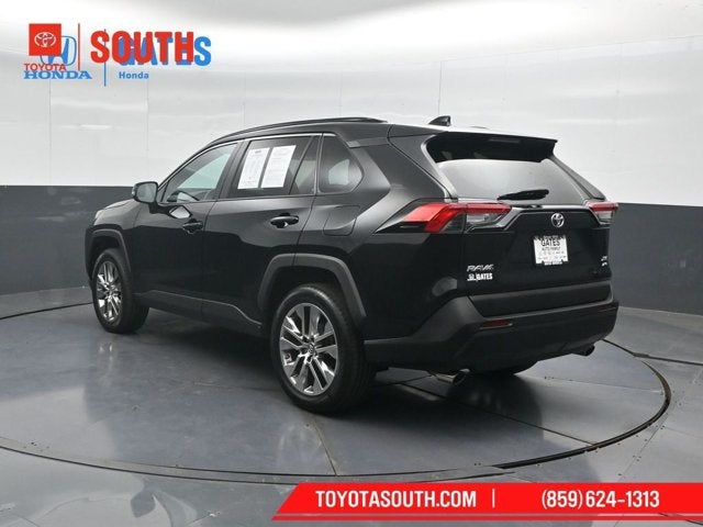 2019 Toyota RAV4 XLE Premium