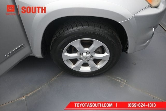 2011 Toyota RAV4 Ltd