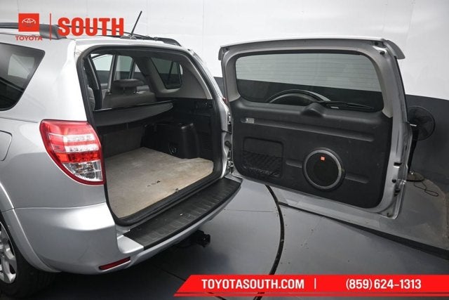 2011 Toyota RAV4 Ltd