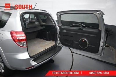 2011 Toyota RAV4 Ltd