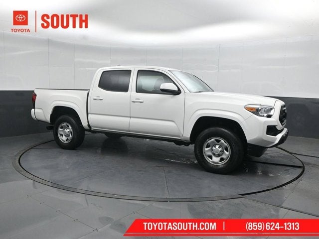 2022 Toyota Tacoma 4WD SR5