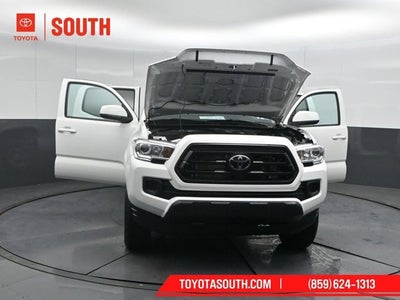 2022 Toyota Tacoma 4WD SR5