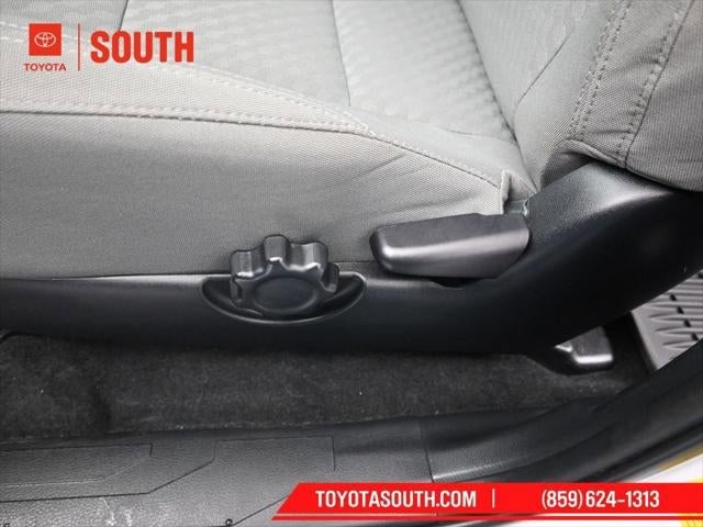 2022 Toyota Tacoma 4WD SR5