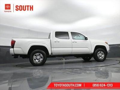 2022 Toyota Tacoma 4WD SR5