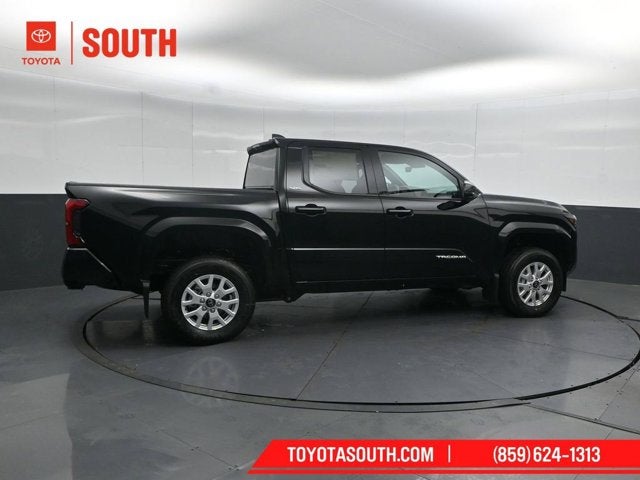 2026 Toyota Tacoma 4WD SR5