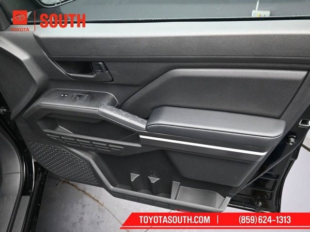 2026 Toyota Tacoma 4WD SR5