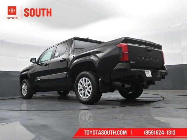 2026 Toyota Tacoma 4WD SR5