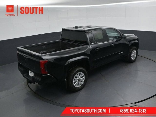 2026 Toyota Tacoma 4WD SR5