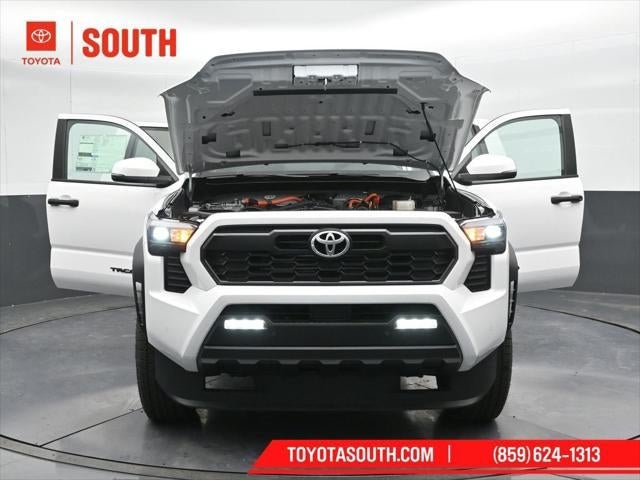 2024 Toyota Tacoma 4WD TRD Off Road Hybrid