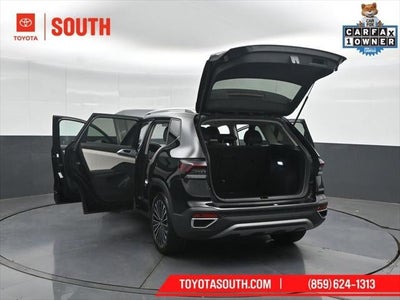 2025 Volkswagen Taos SE