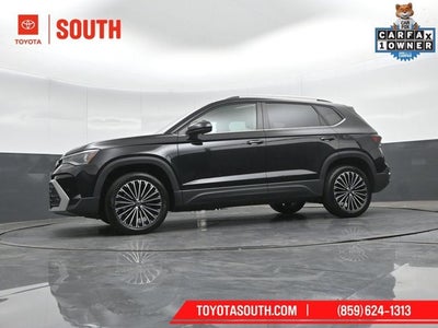 2025 Volkswagen Taos SE