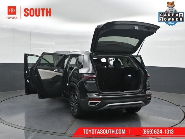 2025 Volkswagen Taos SE