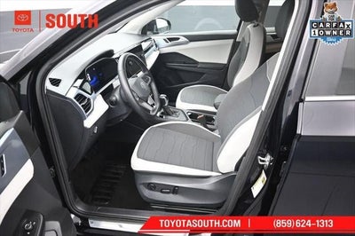 2025 Volkswagen Taos SE