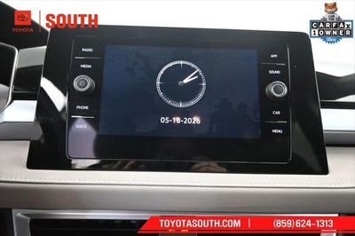2025 Volkswagen Taos SE
