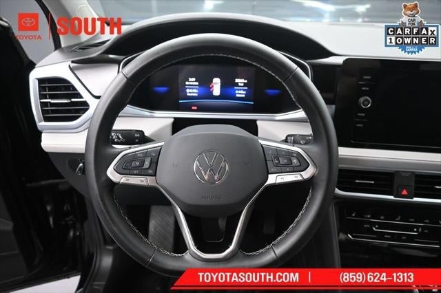 2025 Volkswagen Taos SE