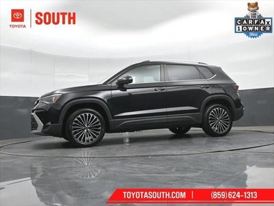 2025 Volkswagen Taos SE
