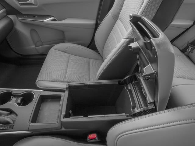 2016 Toyota Camry SE w/Special Edition Pkg