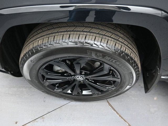 2025 Toyota RAV4 Hybrid XSE