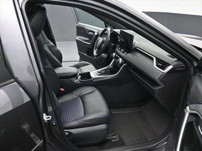 2025 Toyota RAV4 Hybrid XSE