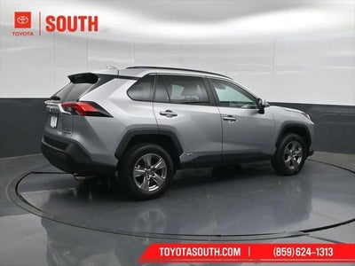 2024 Toyota RAV4 Hybrid XLE