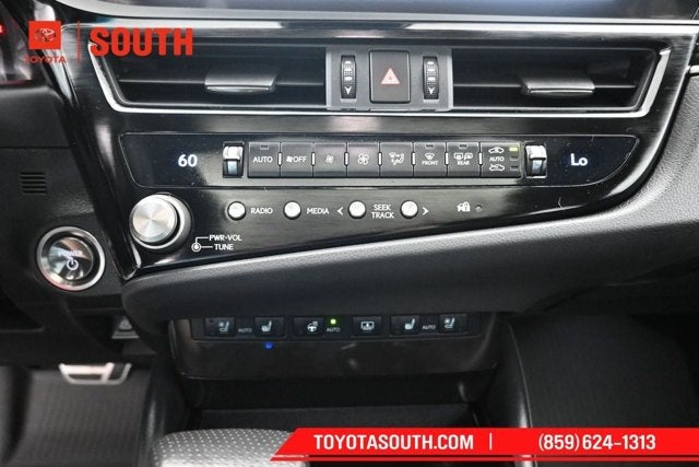 2023 Lexus ES ES 300h F SPORT Handling