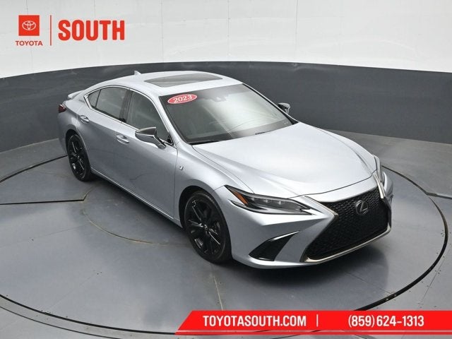 2023 Lexus ES ES 300h F SPORT Handling