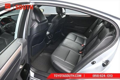 2023 Lexus ES ES 300h F SPORT Handling