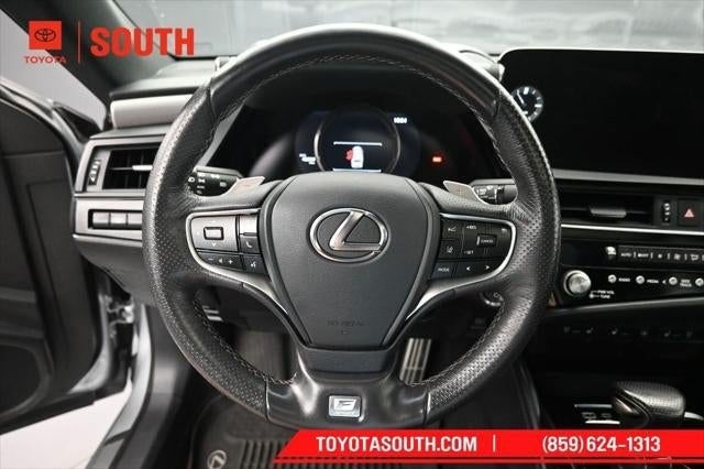 2023 Lexus ES ES 300h F SPORT Handling