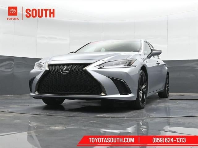 2023 Lexus ES ES 300h F SPORT Handling