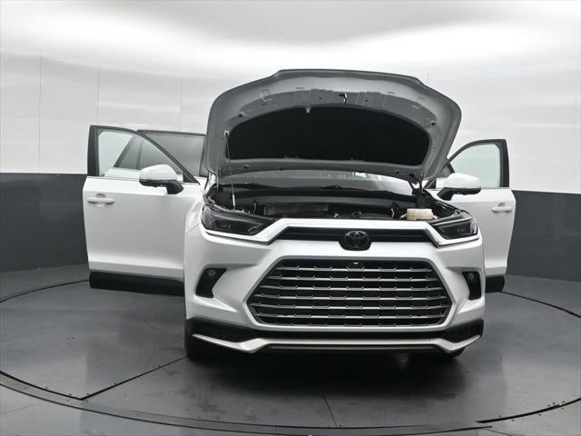 2024 Toyota Grand Highlander Hybrid MAX Platinum