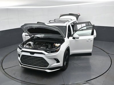 2024 Toyota Grand Highlander Hybrid MAX Platinum