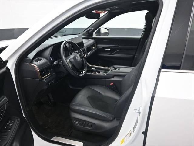 2024 Toyota Grand Highlander Hybrid MAX Platinum