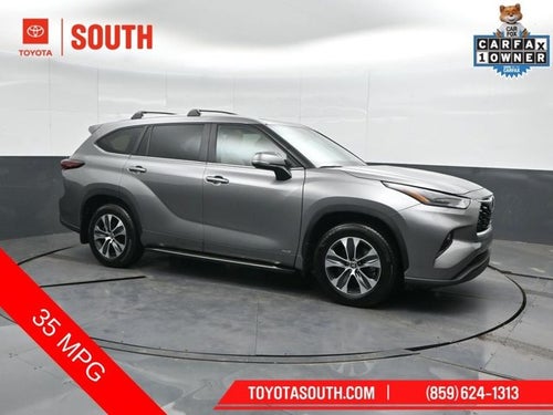 2025 Toyota Highlander Hybrid XLE Nightshade