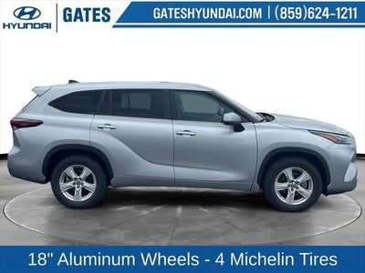 2025 Toyota Highlander XLE