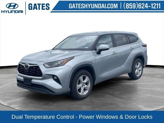 2025 Toyota Highlander XLE