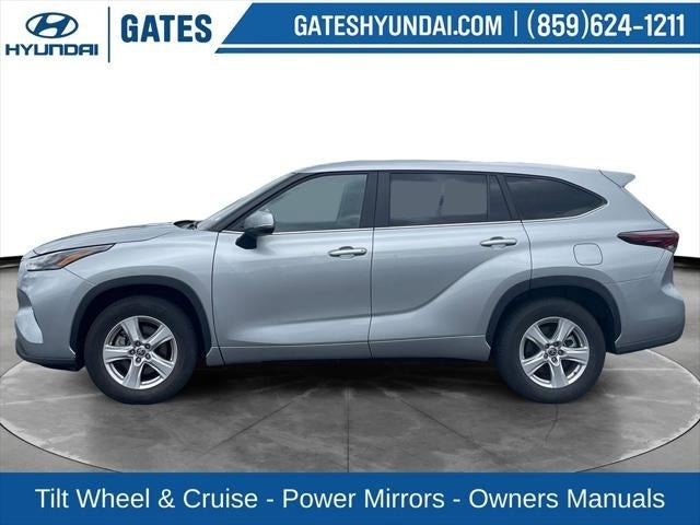 2025 Toyota Highlander XLE