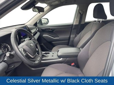 2025 Toyota Highlander XLE