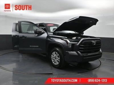 2023 Toyota Tundra 4WD SR5