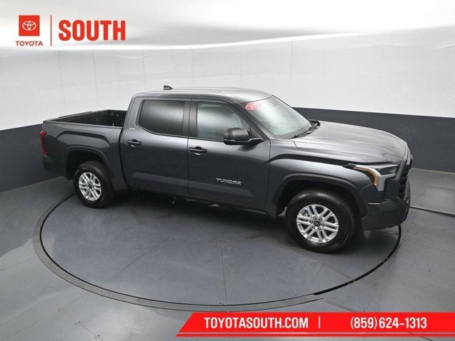 2025 Toyota Tundra 4WD SR5