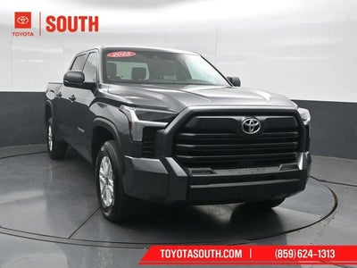 2025 Toyota Tundra 4WD SR5